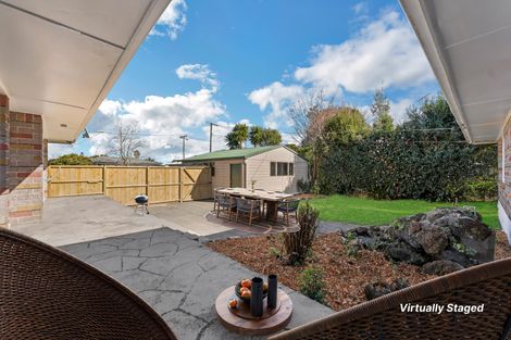 Photo of property in 24 Rollerson Street, Papakura, 2110