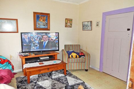 Photo of property in 64 Perth Street, South Hill, Oamaru, 9400