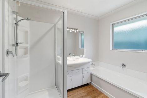 Photo of property in 8 Matangi Street, Hei Hei, Christchurch, 8042