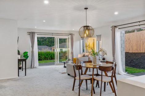 Photo of property in 9 Jeroboam Loop, Kumeu, 0810