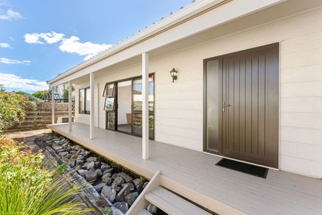 Photo of property in 30 Percy Road, Papamoa Beach, Papamoa, 3118