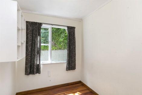 Photo of property in 160 Parkvale Road, Karori, Wellington, 6012