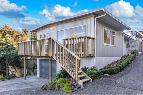 Photo of property in 3/23 Lake Road, Northcote, Auckland, 0627