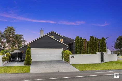 Photo of property in 2 Portofina Court, Papamoa Beach, Papamoa, 3118