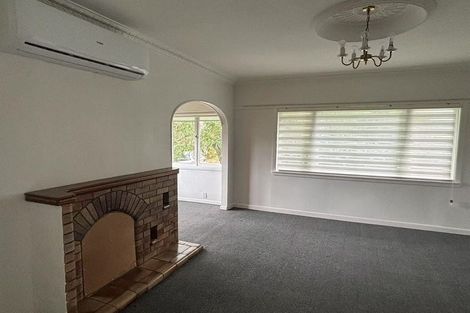 Photo of property in 10 Seaview Road, Milford, Auckland, 0620