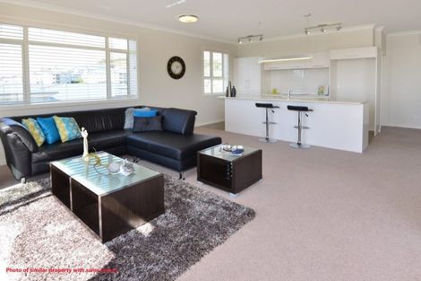 Photo of property in 104 Eaves Bush Parade, Orewa, 0931