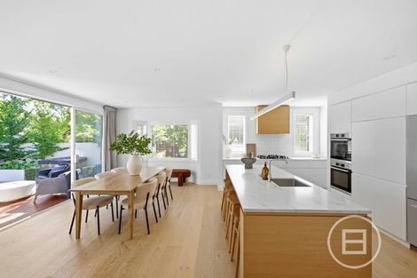 Photo of property in 22 Tomes Road, St Albans, Christchurch, 8052