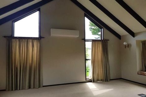 Photo of property in 24 Lodge Place, Ilam, Christchurch, 8041