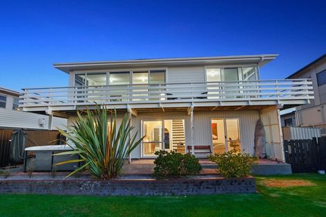 Photo of property in 11 Makora Road, Otaihanga, Paraparaumu, 5036