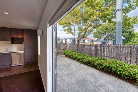 Photo of property in 1/288 Barbadoes Street, Christchurch Central, Christchurch, 8011