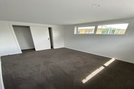 Photo of property in 35 Moana Road, Paraparaumu, 5032