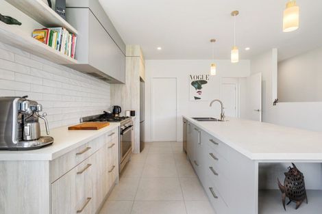 Photo of property in 18 Pinnacles Lane, Pauanui, 3579