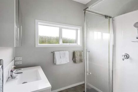 Photo of property in 54 Mathesons Road, Phillipstown, Christchurch, 8011