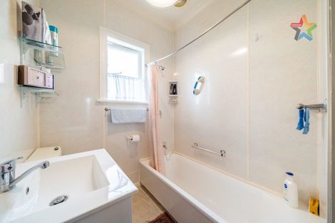 Photo of property in 15 Waikare Avenue, Waiwhetu, Lower Hutt, 5010