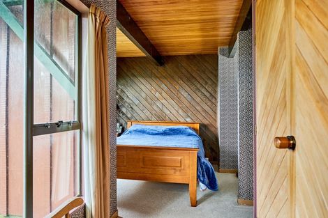 Photo of property in 45 Fyvie Avenue, Tawa, Wellington, 5028