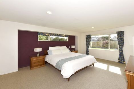 Photo of property in 15 Palm Drive, Shirley, Christchurch, 8052