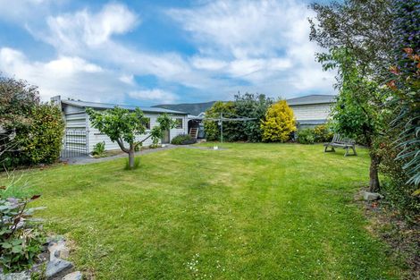Photo of property in 14 Gorge Road, Waimate, 7924