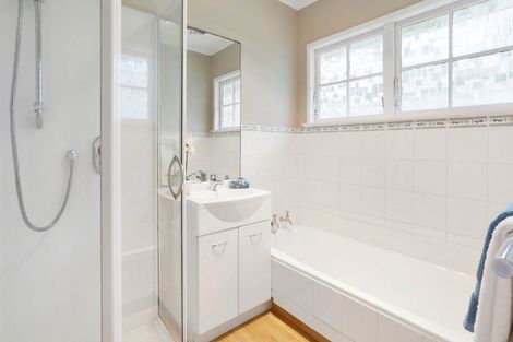 Photo of property in 1/63 Langana Avenue, Browns Bay, Auckland, 0630