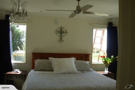 Photo of property in 91 Paparata Road, Bombay, 2675