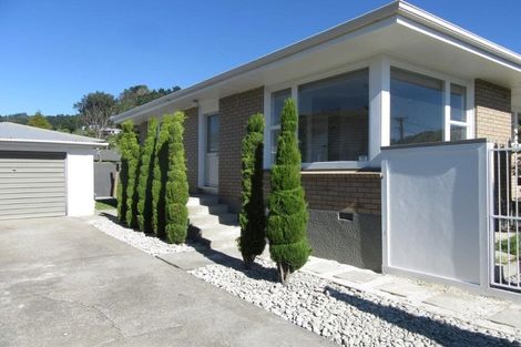 Photo of property in 2a Roscoe Street, Saint Martins, Christchurch, 8022