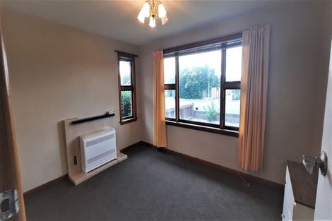 Photo of property in 112 Main North Road, Papanui, Christchurch, 8052