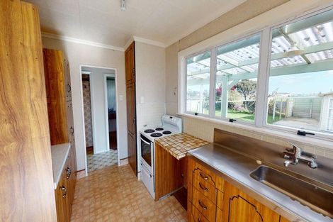 Photo of property in 20 Esk Street, Roslyn, Palmerston North, 4414