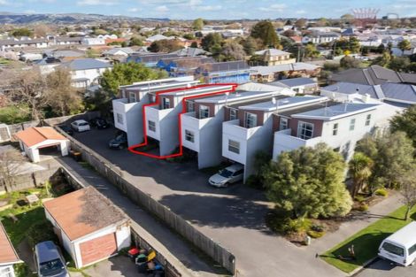 Photo of property in 4/62 Burke Street, Addington, Christchurch, 8024