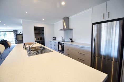 Photo of property in 52 Glencairn Road, Twizel, 7901