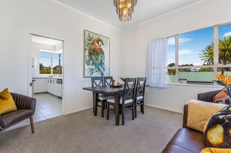 Photo of property in 49 Palomino Drive, Henderson, Auckland, 0612