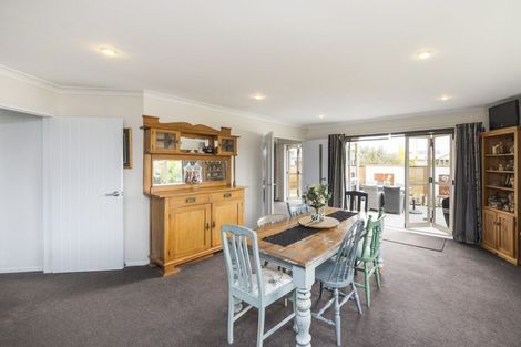 Photo of property in 3 Brooklyn Heights Drive, Kelvin Grove, Palmerston North, 4414