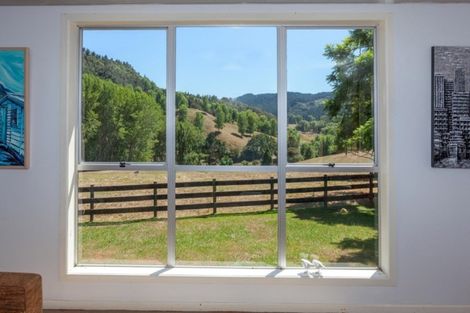 Photo of property in 2121a Waihi Whangamata Road, Whiritoa, Whangamata, 3691