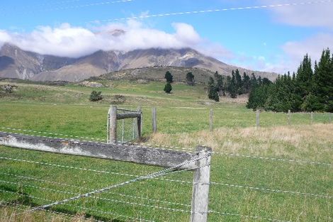 Photo of property in 1 Ryton Place, Lake Coleridge, 7572