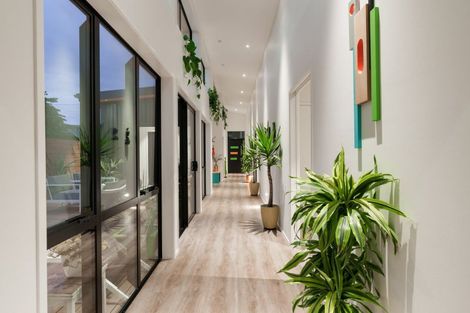 Photo of property in 17 Neidpath Road, Mornington, Dunedin, 9011