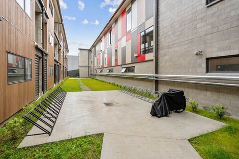 Photo of property in 206/40 East Street, Papakura, 2110