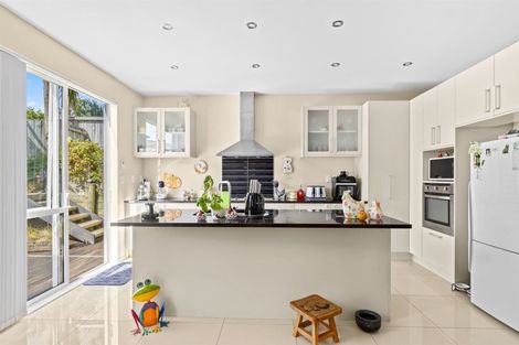 Photo of property in 140 Awaruku Road, Torbay, Auckland, 0630