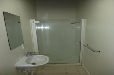 Photo of property in Metro Apartments, 13/220 Thorndon Quay, Pipitea, Wellington, 6011