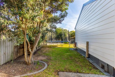 Photo of property in 10 Rodney Grove, Paraparaumu, 5032