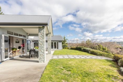 Photo of property in 672 Swamp Road, Puketapu, Napier, 4183