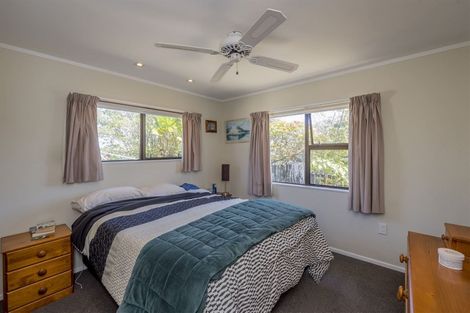 Photo of property in 49 Tasman Road, Otaki Beach, Otaki, 5512