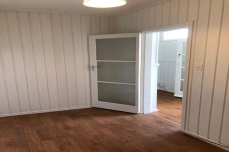 Photo of property in 29 View Road, Henderson, Auckland, 0612