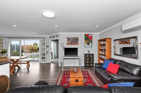 Photo of property in 10 Pelorus Avenue, Poraiti, Napier, 4112