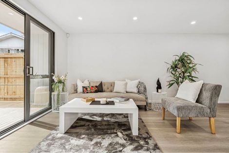 Photo of property in 1/14 Freyberg Place, Howick, Auckland, 2014