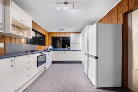 Photo of property in 94a Konini Road, Titirangi, Auckland, 0604