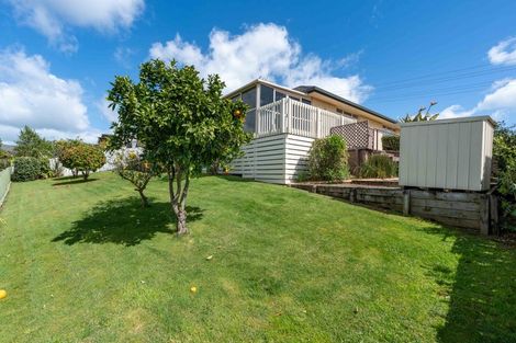 Photo of property in 82 Rototuna Road, Rototuna, Hamilton, 3210