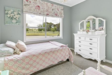 Photo of property in 152 Willow Park Drive, Opaki, Masterton, 5871