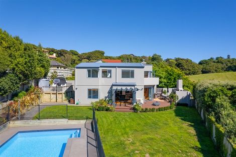 Photo of property in 18 Petrel Lane, Whitby, Porirua, 5024