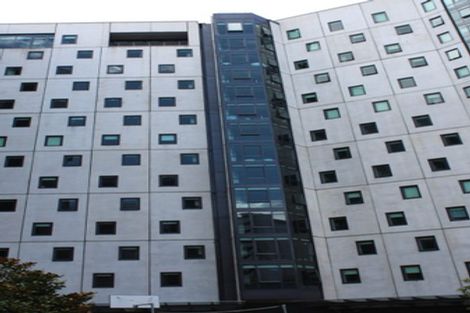 Photo of property in Mount St Apartments, 4a/8 Mount Street, Auckland Central, Auckland, 1010