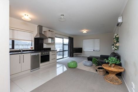 Photo of property in 12 Arista Way, Rototuna North, Hamilton, 3210