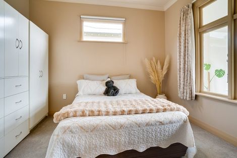 Photo of property in 15 Glenross Street, Glenross, Dunedin, 9011