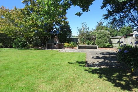 Photo of property in 11 Bourne Crescent, Papanui, Christchurch, 8053